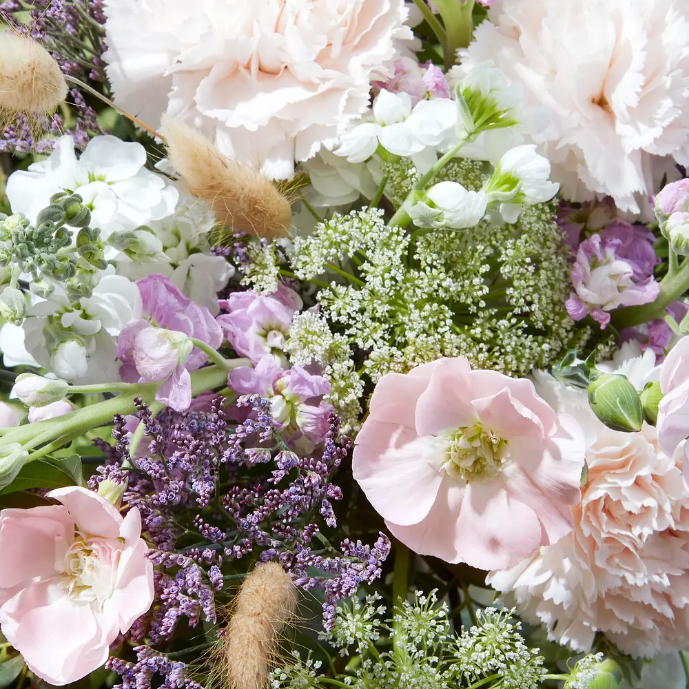 The Yui & Pink Ripple Vase | Flowers & Gifts | Bloom & Wild