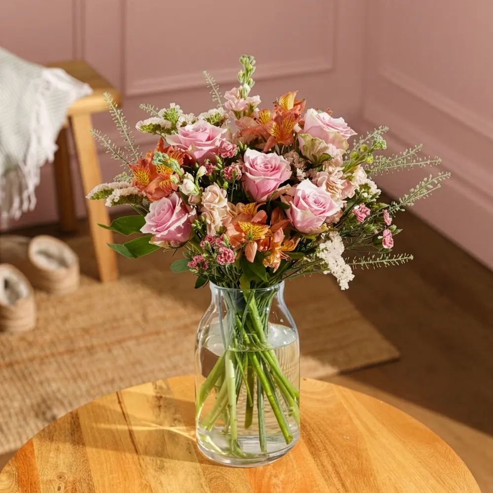 The Dilly | Letterbox Flowers | Bloom & Wild