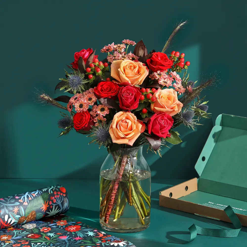 The Jasmin | Letterbox Flowers | Bloom & Wild