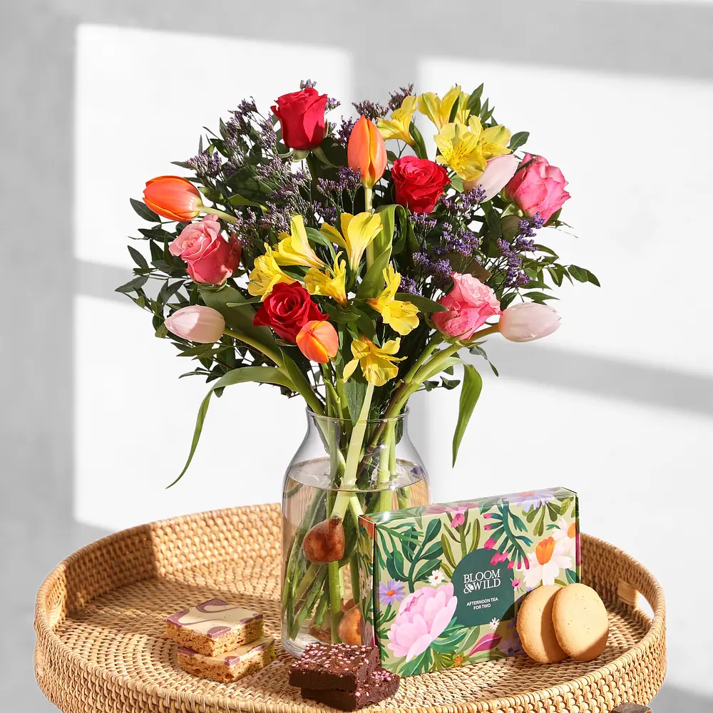 The Dried Flower Sculpd Kit | Dried flowers | Bloom & Wild