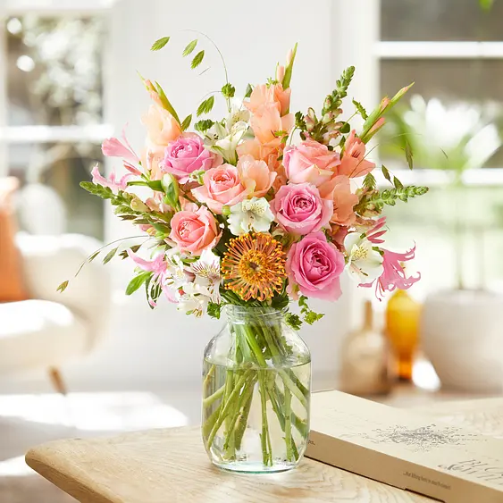 Happy Birthday Flowers | Free Next Day Flower Delivery